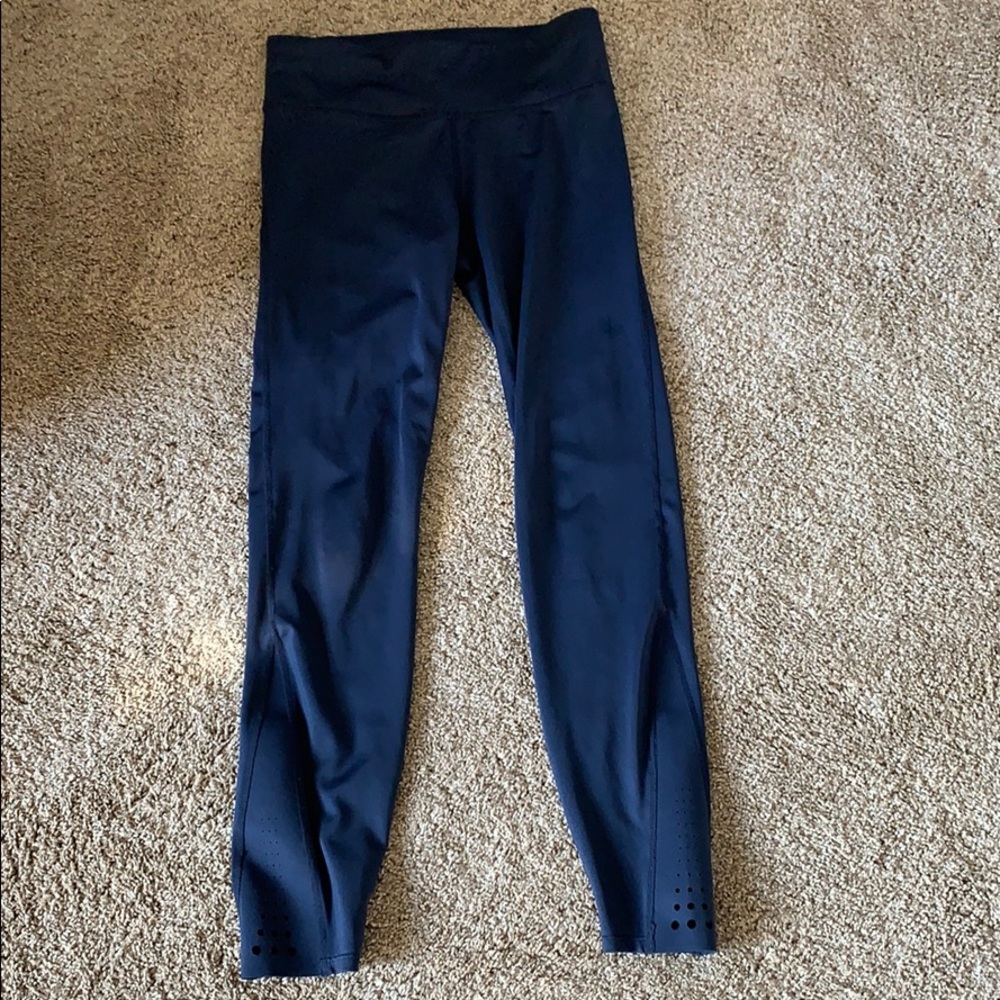 Navy blue leggings